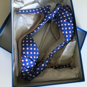 Chic Blue Polka Dot Platform Heels